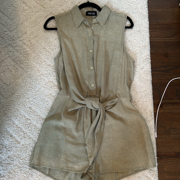 fab'rik Pants - Never Worn! Fabrik Sage Green Romper with front tie. Size M